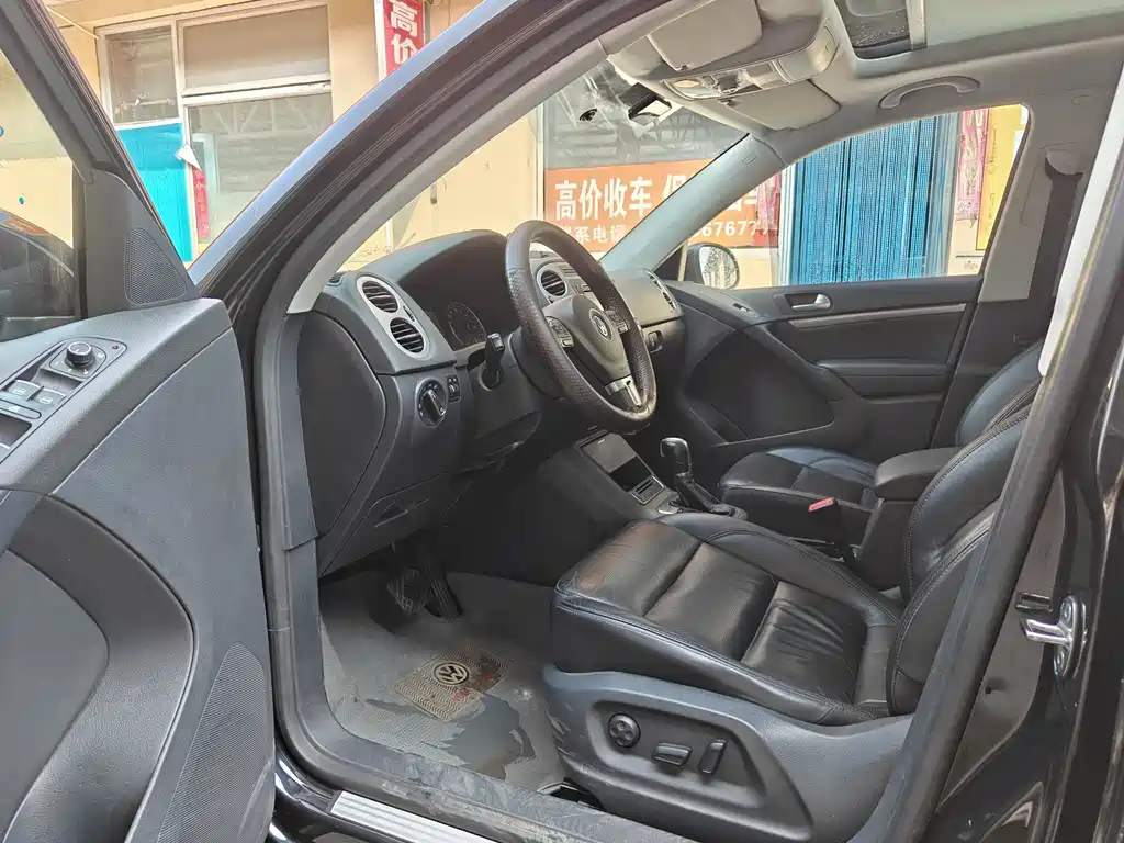 Volkswagen Tiguan — миниатюра 9