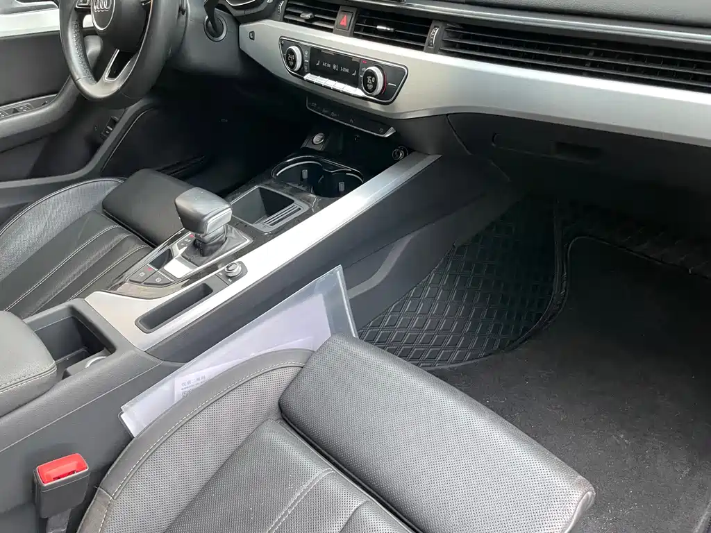 Audi A4L — миниатюра 16