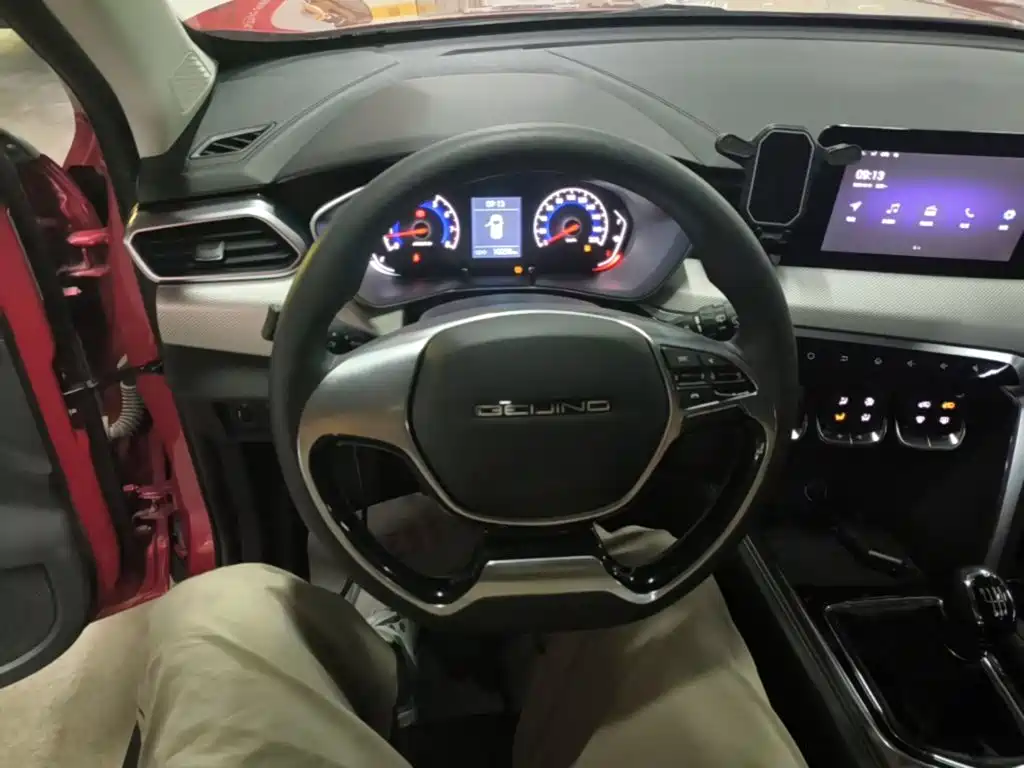 BAIC X3 — миниатюра 11