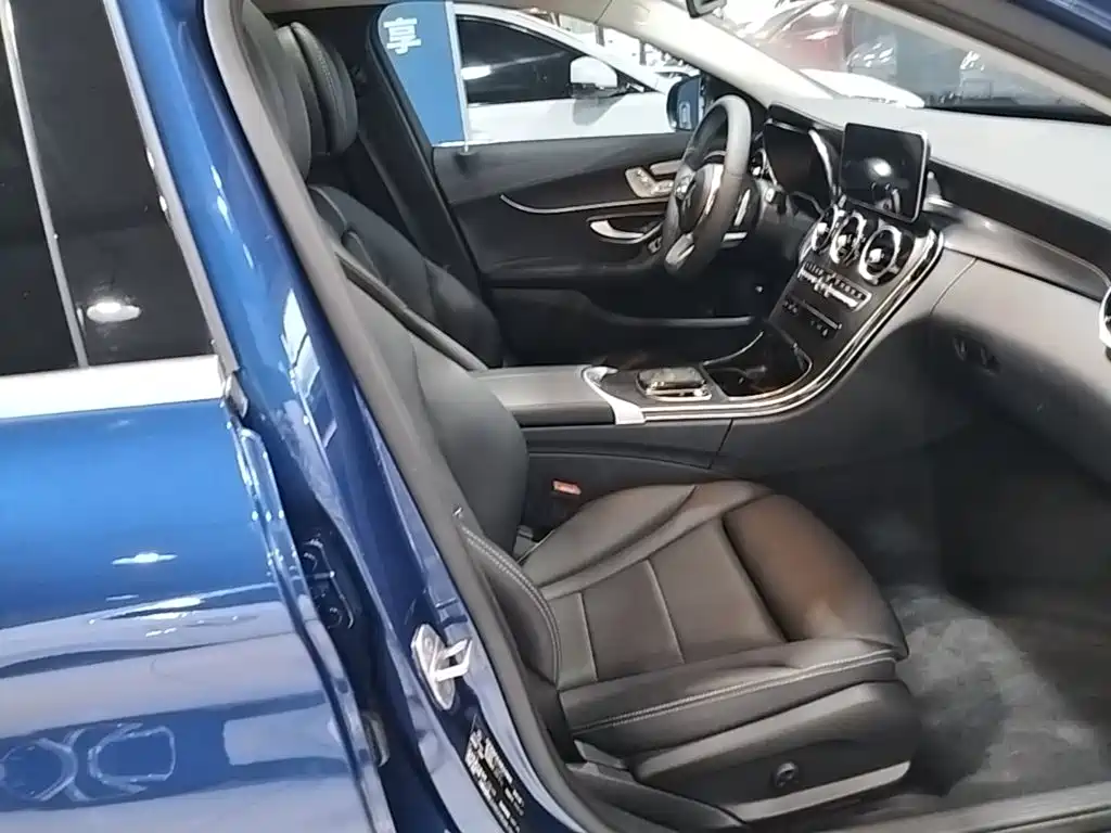 Mercedes-Benz C-Class — миниатюра 25