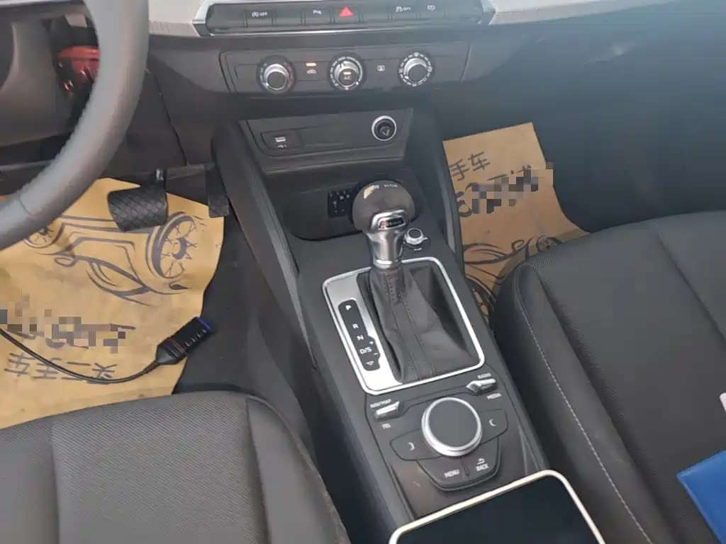 Audi Q2L — миниатюра 14