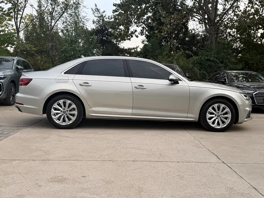 Audi A4L — миниатюра 25