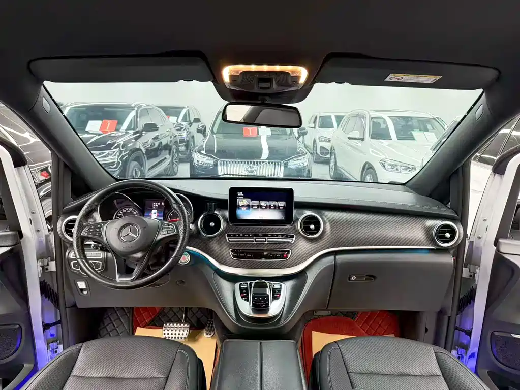 Mercedes-Benz V-Class — миниатюра 9