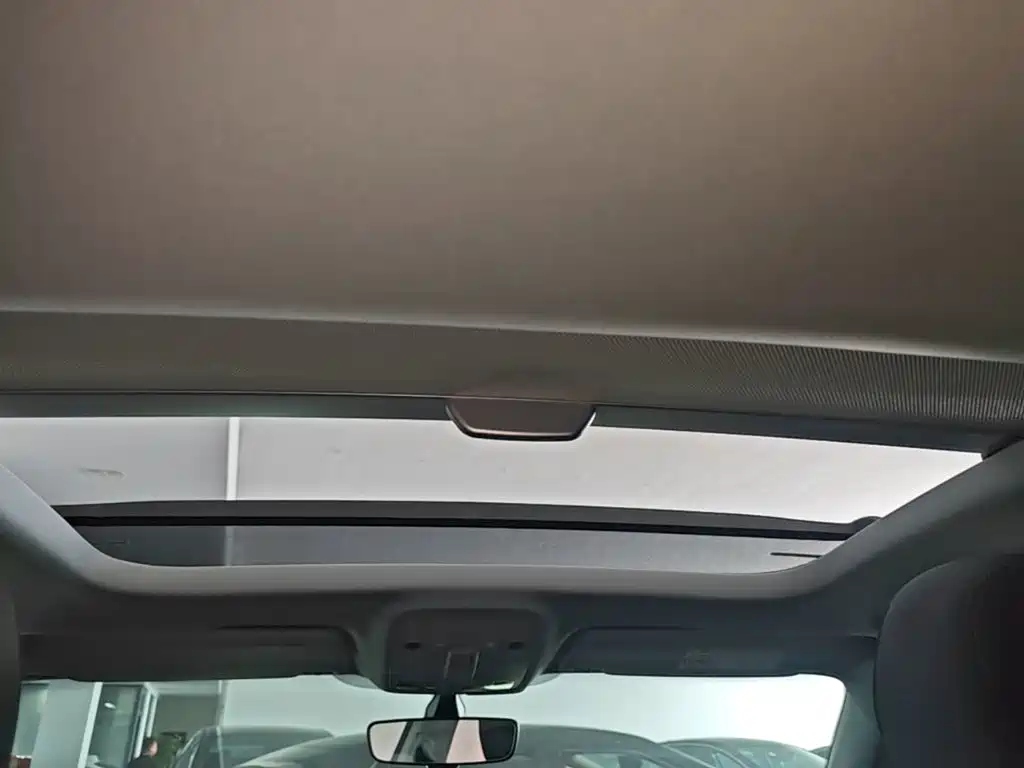 Audi Q2L — миниатюра 18