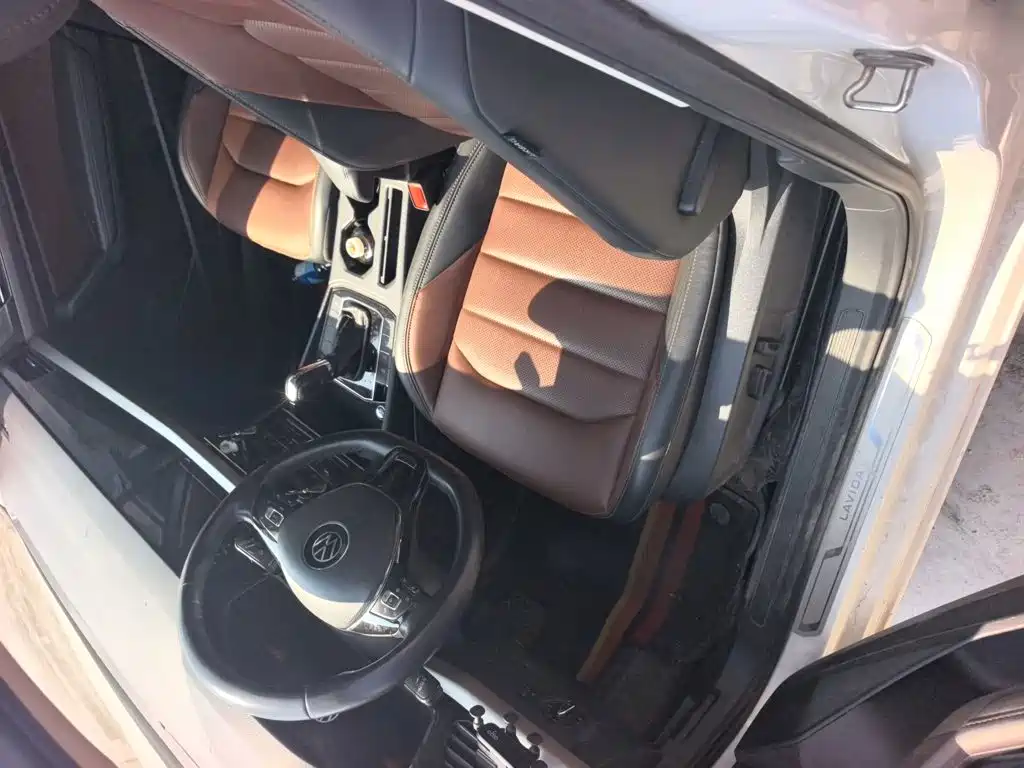 Volkswagen Lavida — миниатюра 12