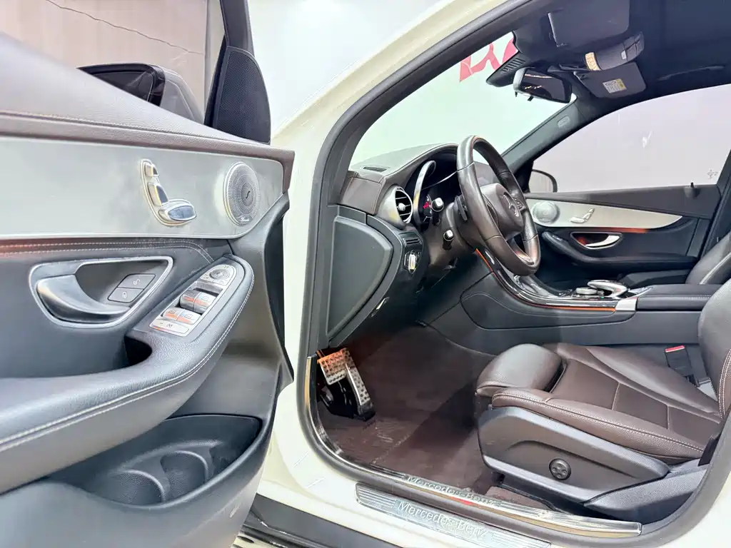 Mercedes-Benz GLC — миниатюра 22
