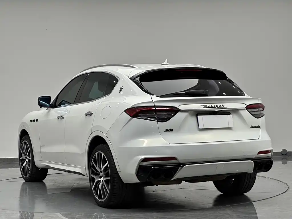 Maserati Levante — миниатюра 6