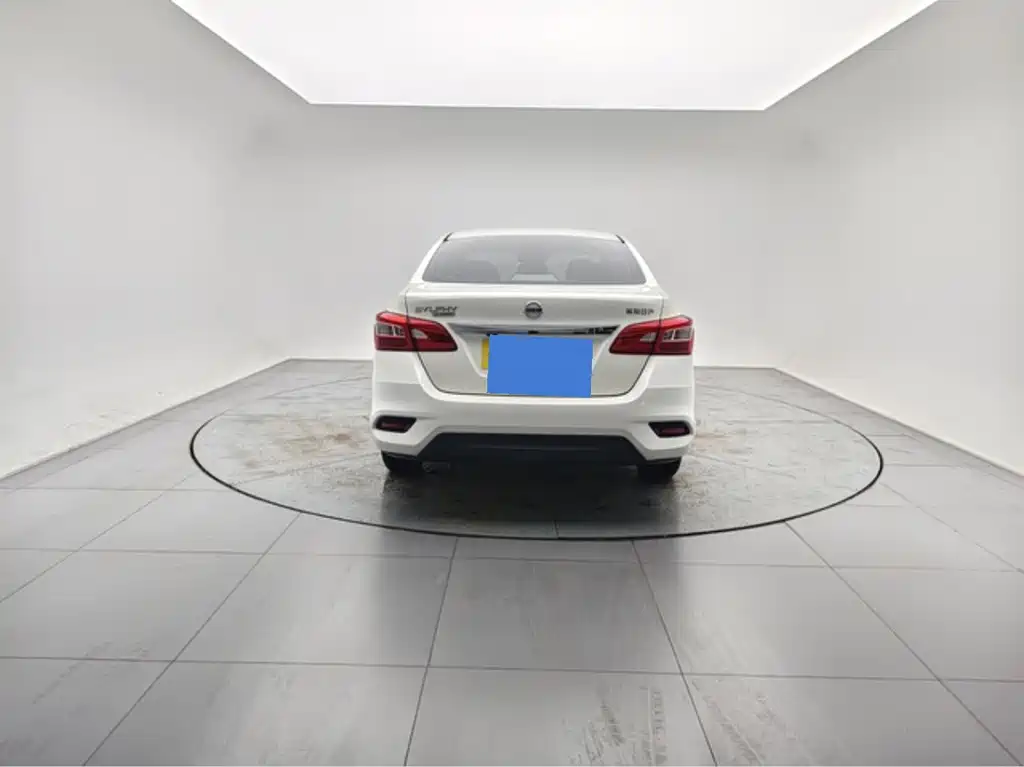 Nissan Sylphy — миниатюра 6