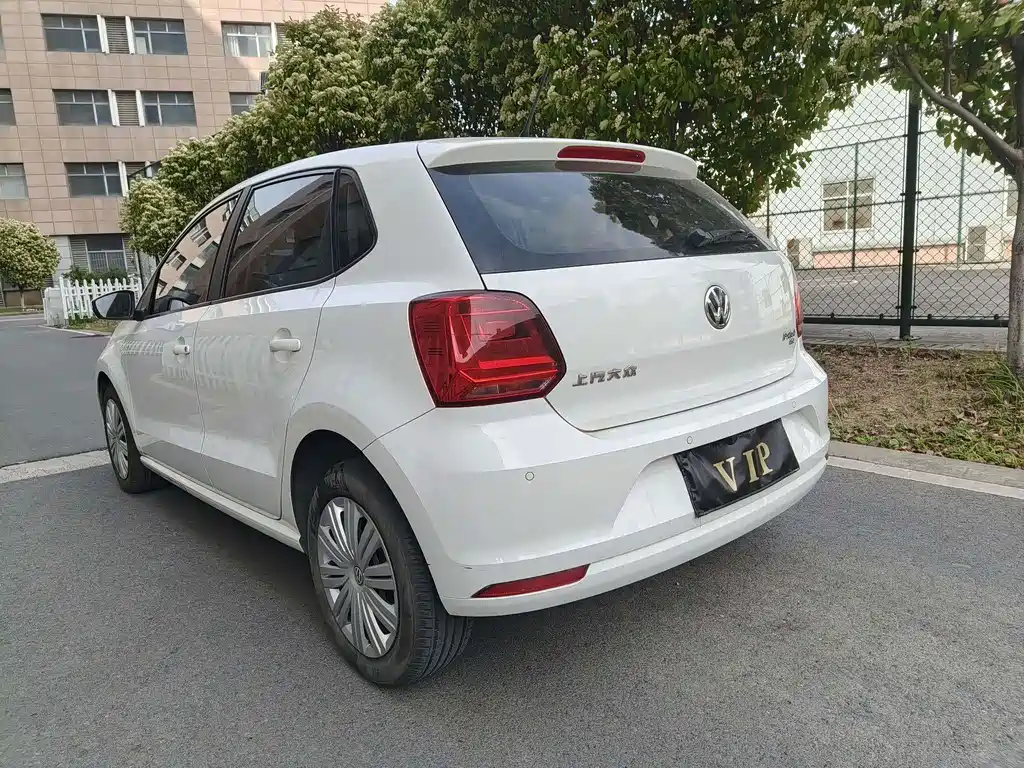 Volkswagen Polo — миниатюра 8