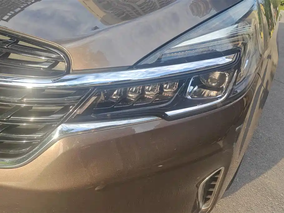 Buick GL8 2021 652T Luxury