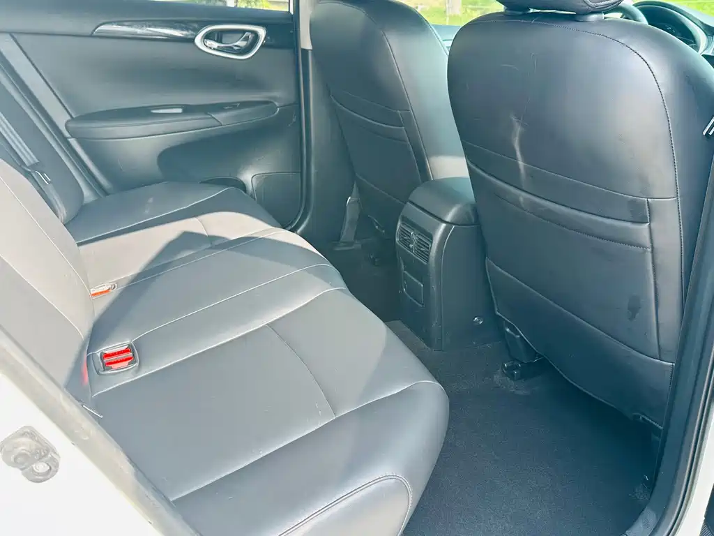 Nissan Sylphy — миниатюра 8