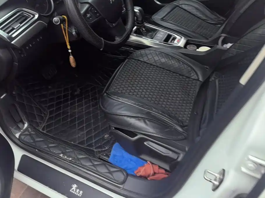 Peugeot 408 — миниатюра 9
