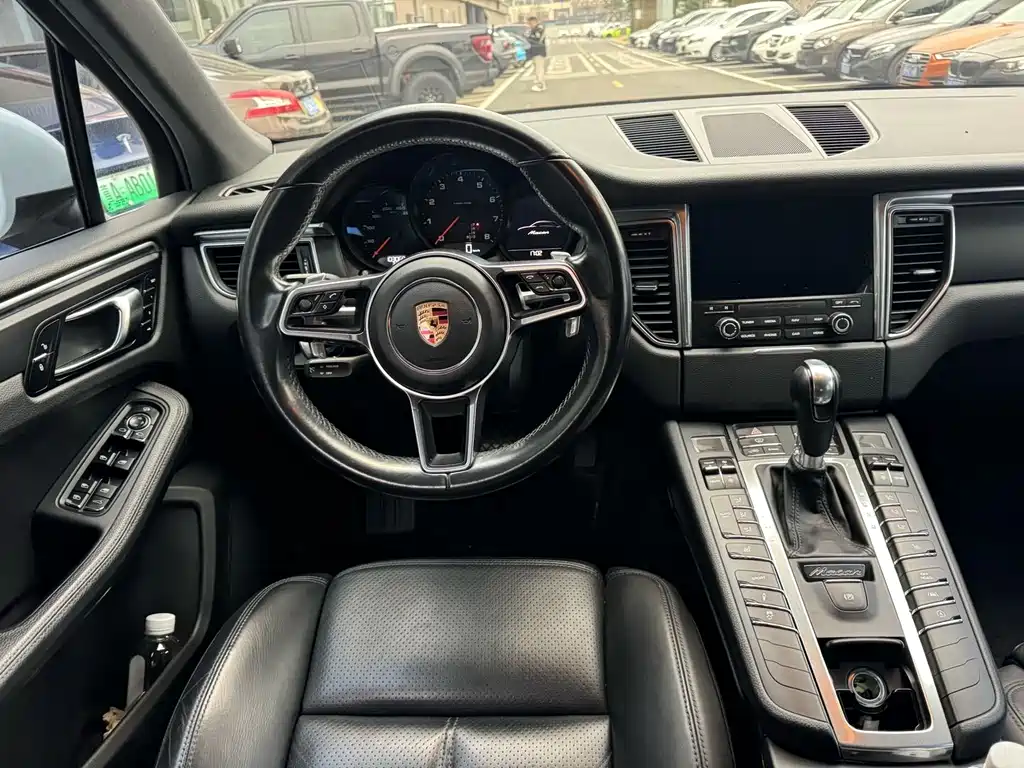 Porsche Macan 2016 Macan 2.0T