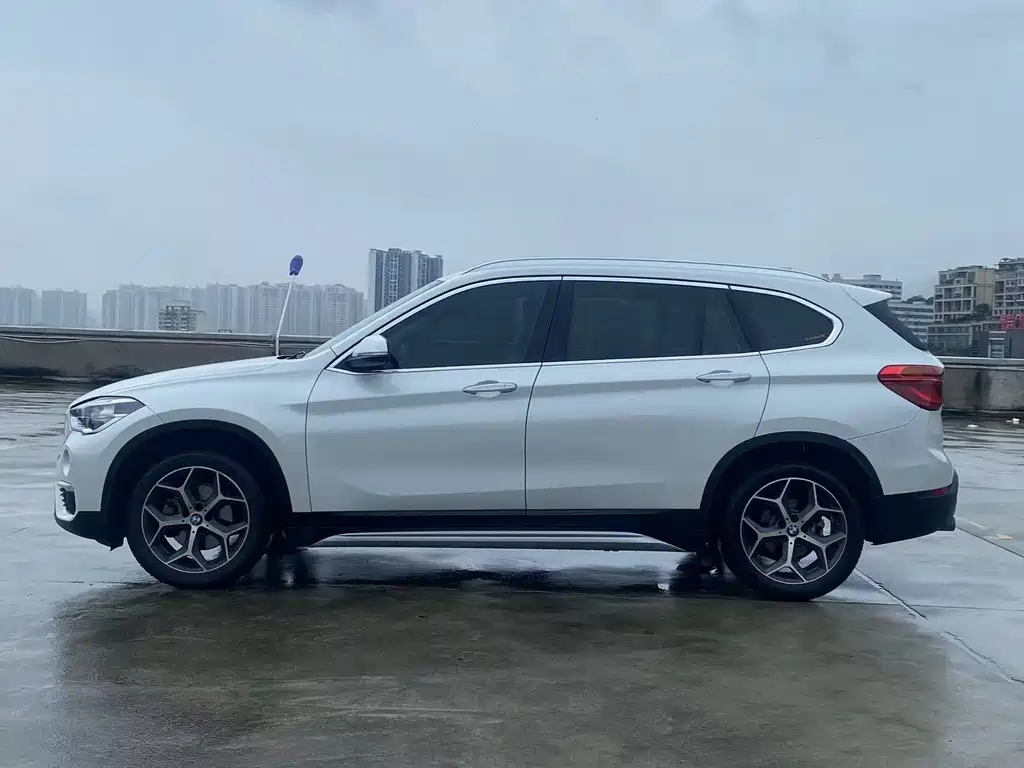 BMW X1 2019 sDrive18Li Premium