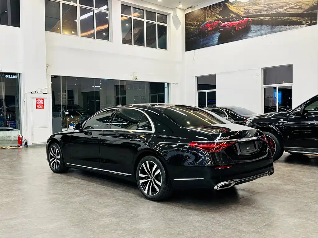 MERCEDES-BENZ S CLASS