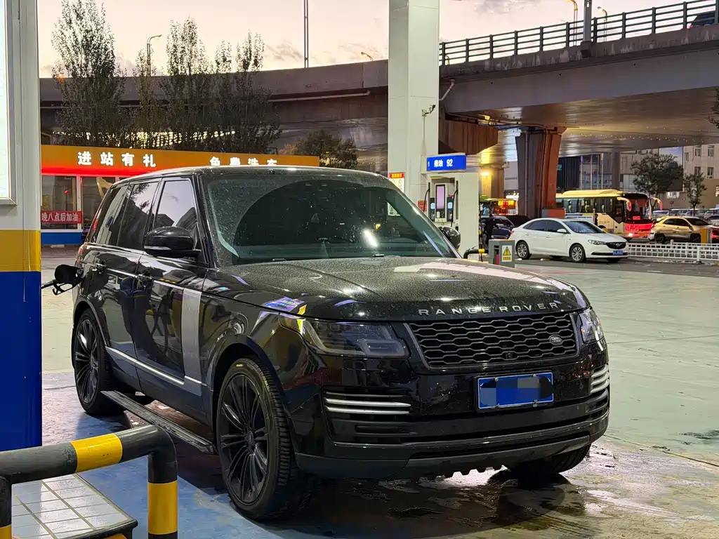 Land Rover Range Rover — миниатюра 3