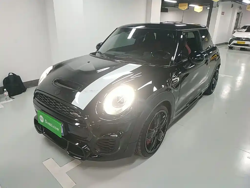 MINI Mini JCW