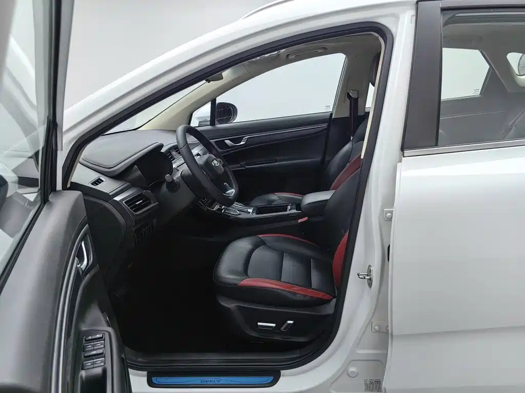 Geely Emgrand GS — миниатюра 10