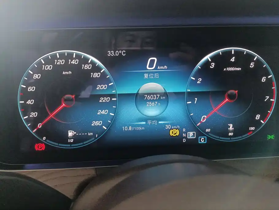 Mercedes-Benz E-Class — миниатюра 14