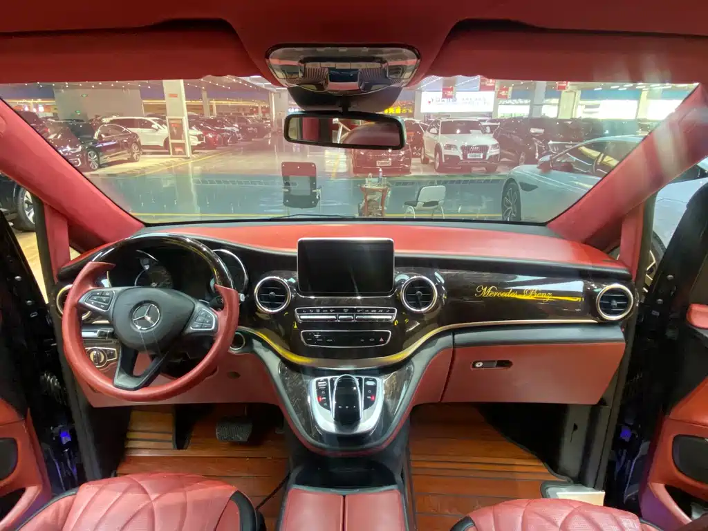 Mercedes-Benz 奔驰V级(进口) — миниатюра 6