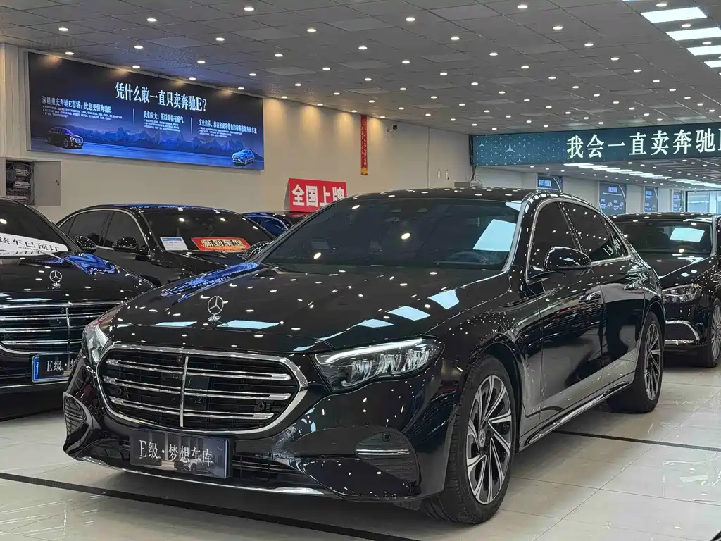 Mercedes-Benz E-Class — миниатюра 3