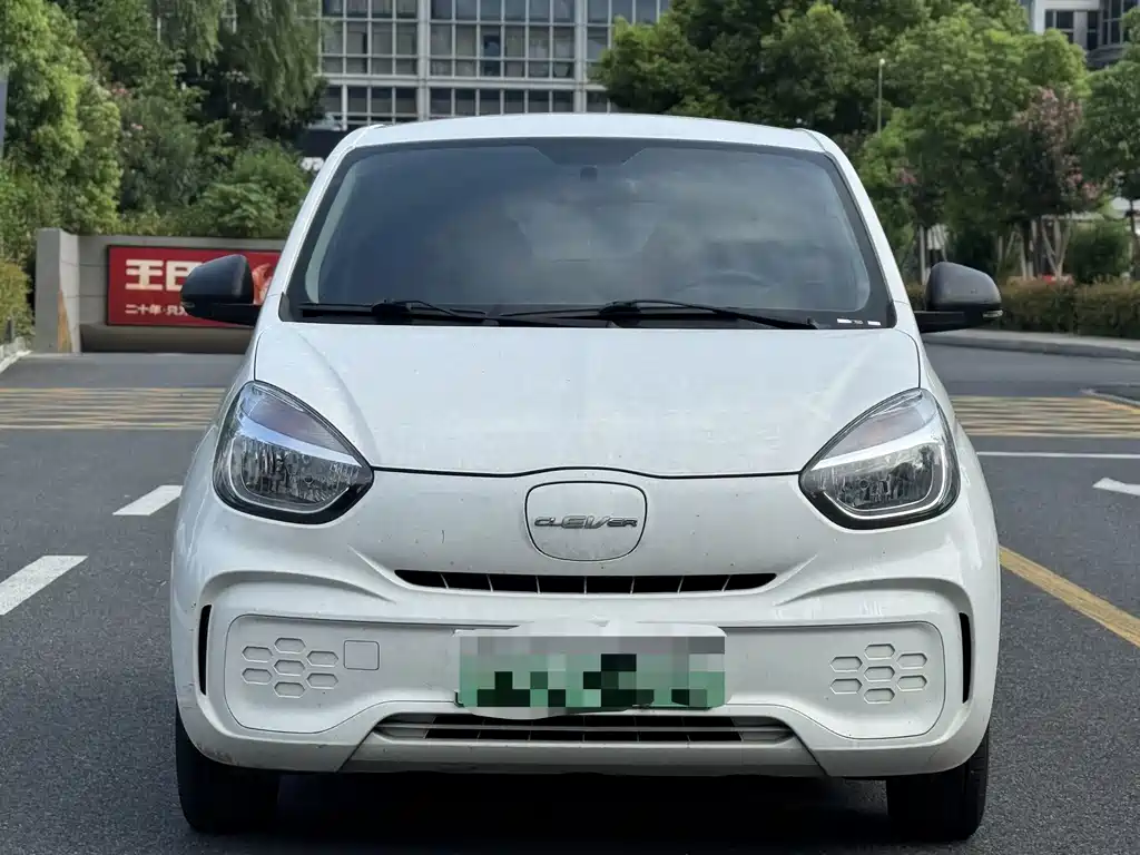 Roewe Clever — миниатюра 2