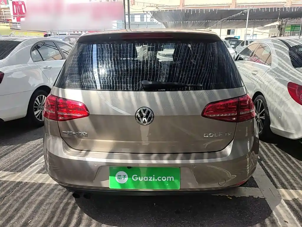 Volkswagen Golf — миниатюра 6