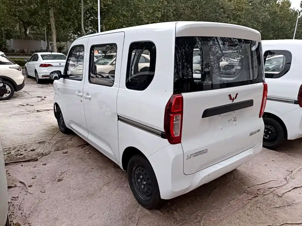 Wuling Zhiguang EV — миниатюра 5
