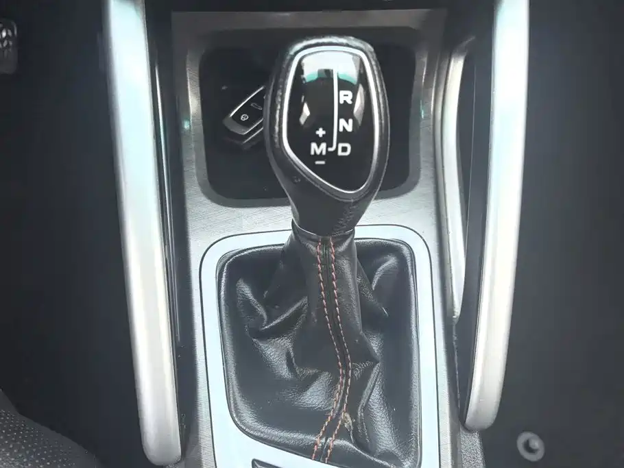 Geely Vision X3 — миниатюра 16