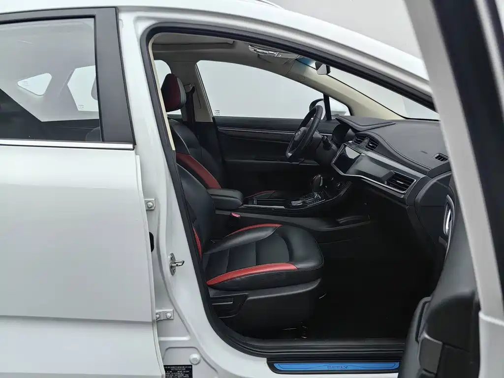 Geely Emgrand GS — миниатюра 23
