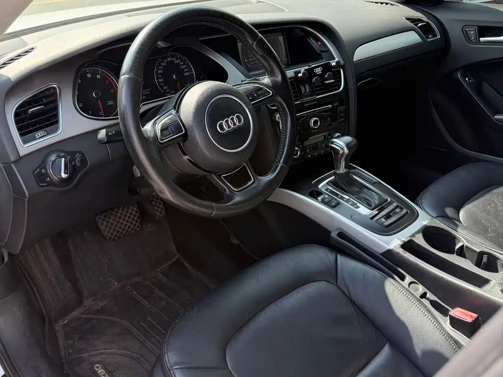 Audi A4L — миниатюра 11