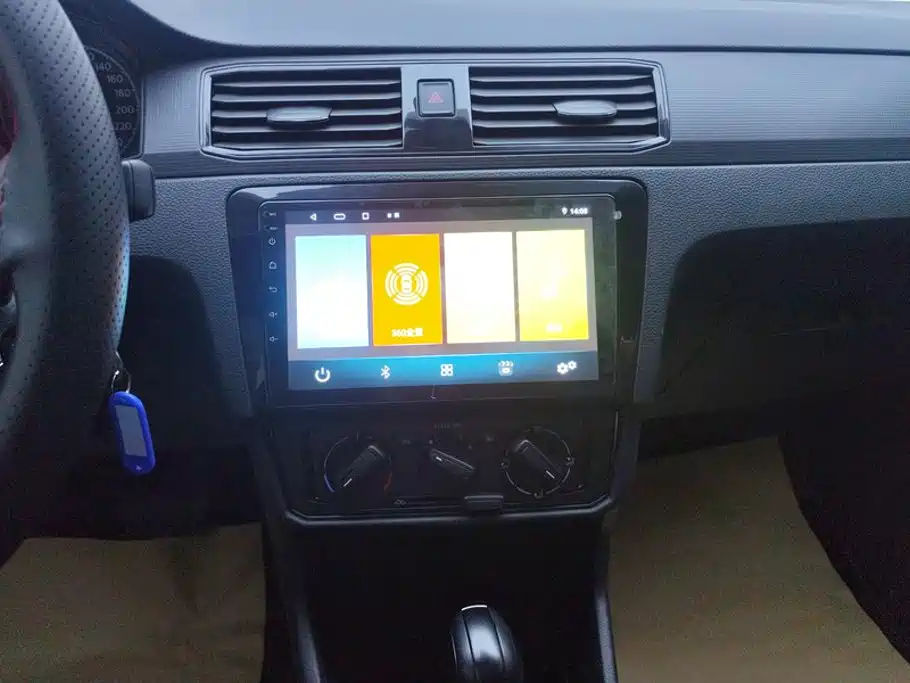Volkswagen Santana — миниатюра 13