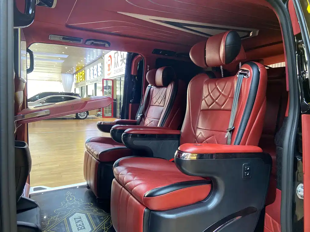 Mercedes-Benz 奔驰V级(进口) — миниатюра 20
