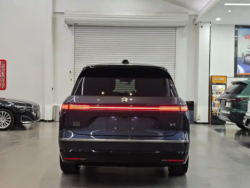 NIO ES8 — миниатюра 6
