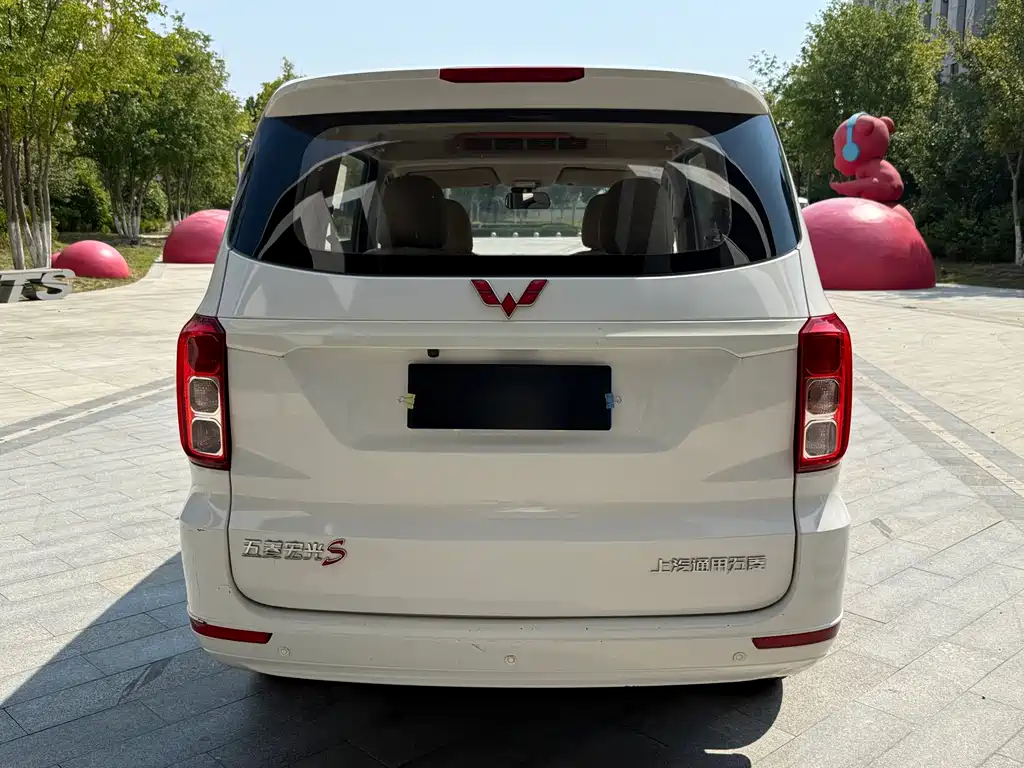 Wuling Hongguang — миниатюра 5