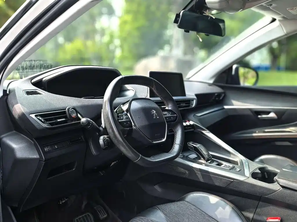 Peugeot 4008 — миниатюра 9