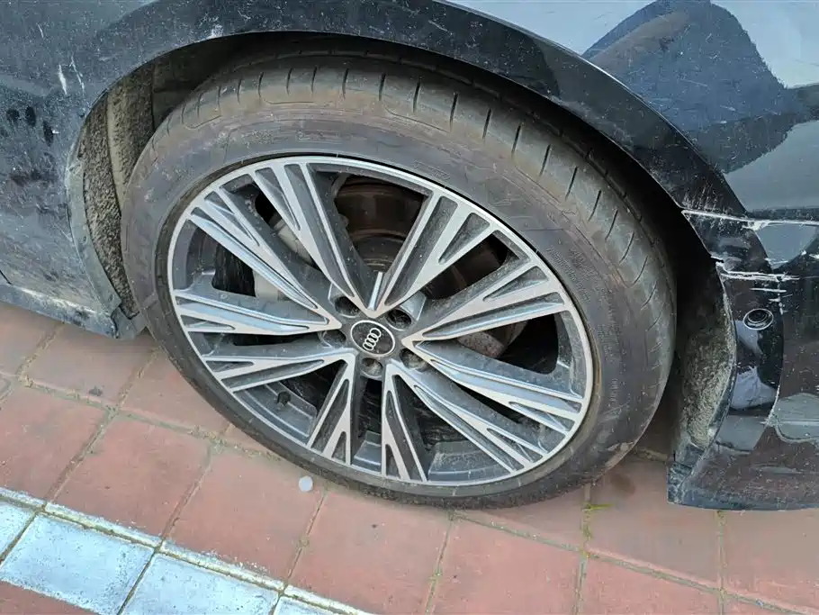 Audi A6L 2025 45 TFSI quattro
