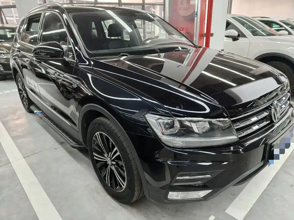 Volkswagen Tiguan L — миниатюра 3
