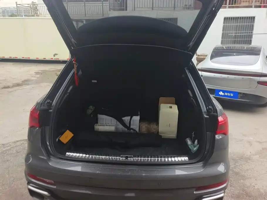 Audi Q3 — миниатюра 4