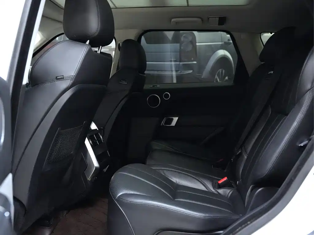 Land Rover Sport — миниатюра 10