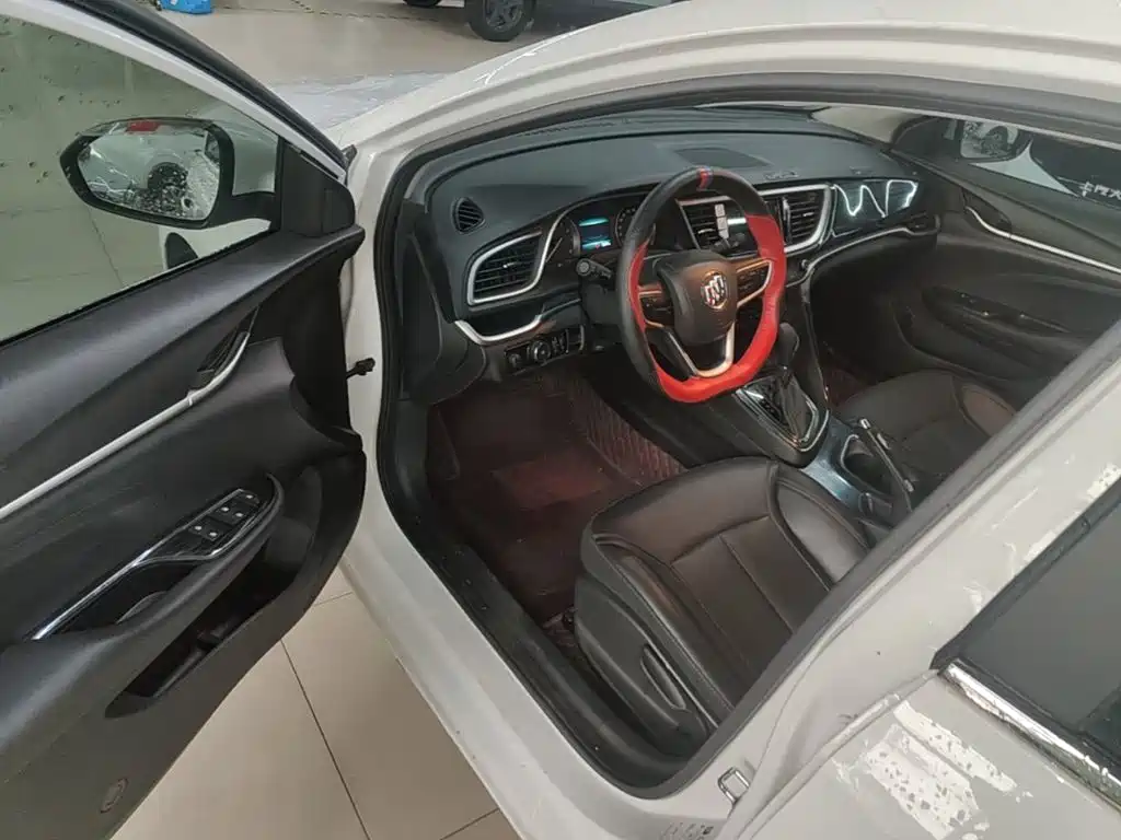 Buick Excelle — миниатюра 16