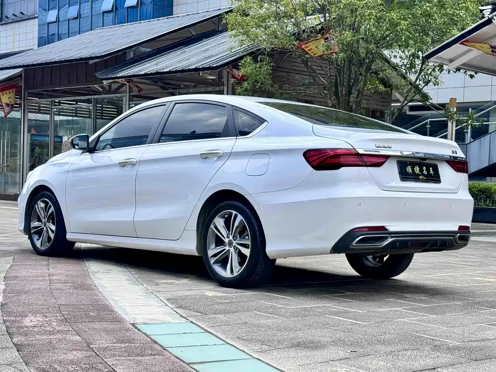 Geely Binrui — миниатюра 19