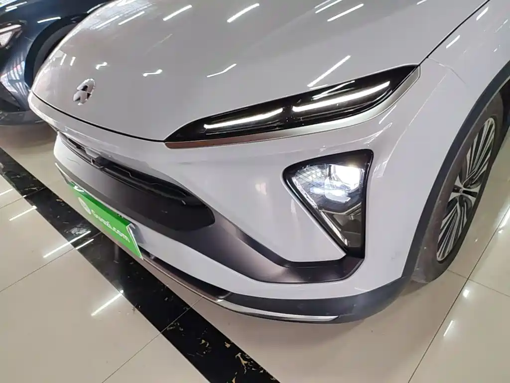 NIO EC6 — миниатюра 24