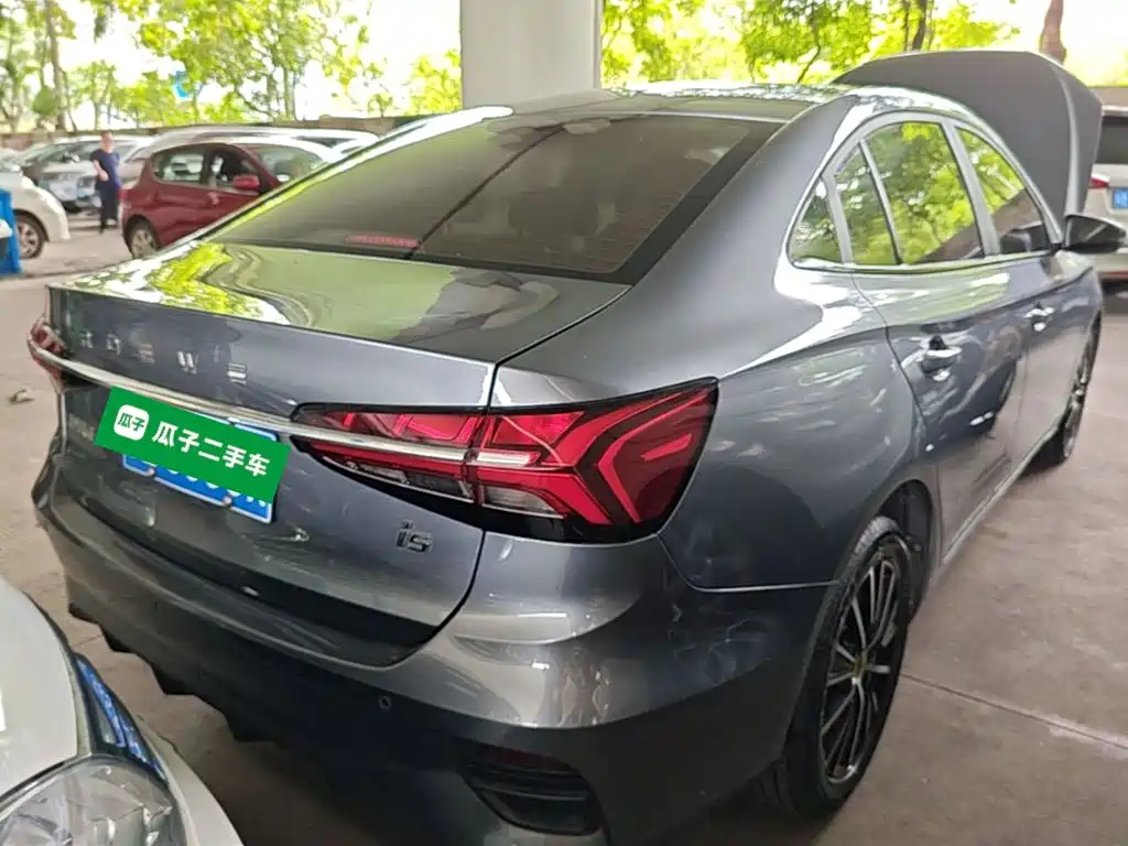 Roewe i5 2021 1.5L MT