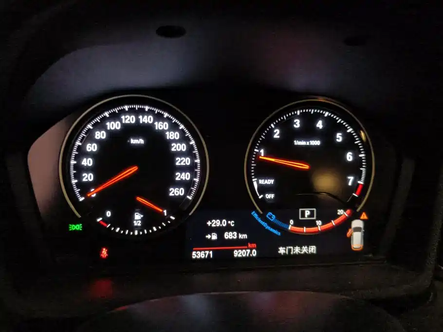BMW X1 — миниатюра 14