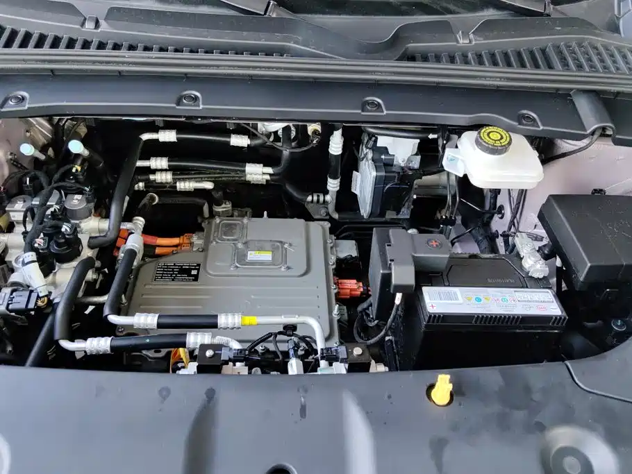 BYD Yuan UP — миниатюра 10