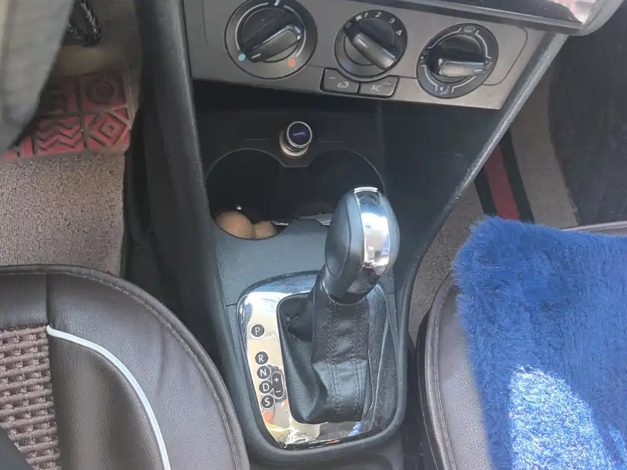 Volkswagen Polo — миниатюра 16