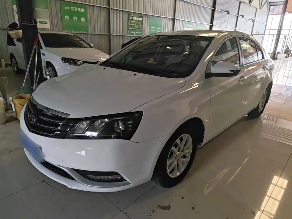 Geely Emgrand — миниатюра 2