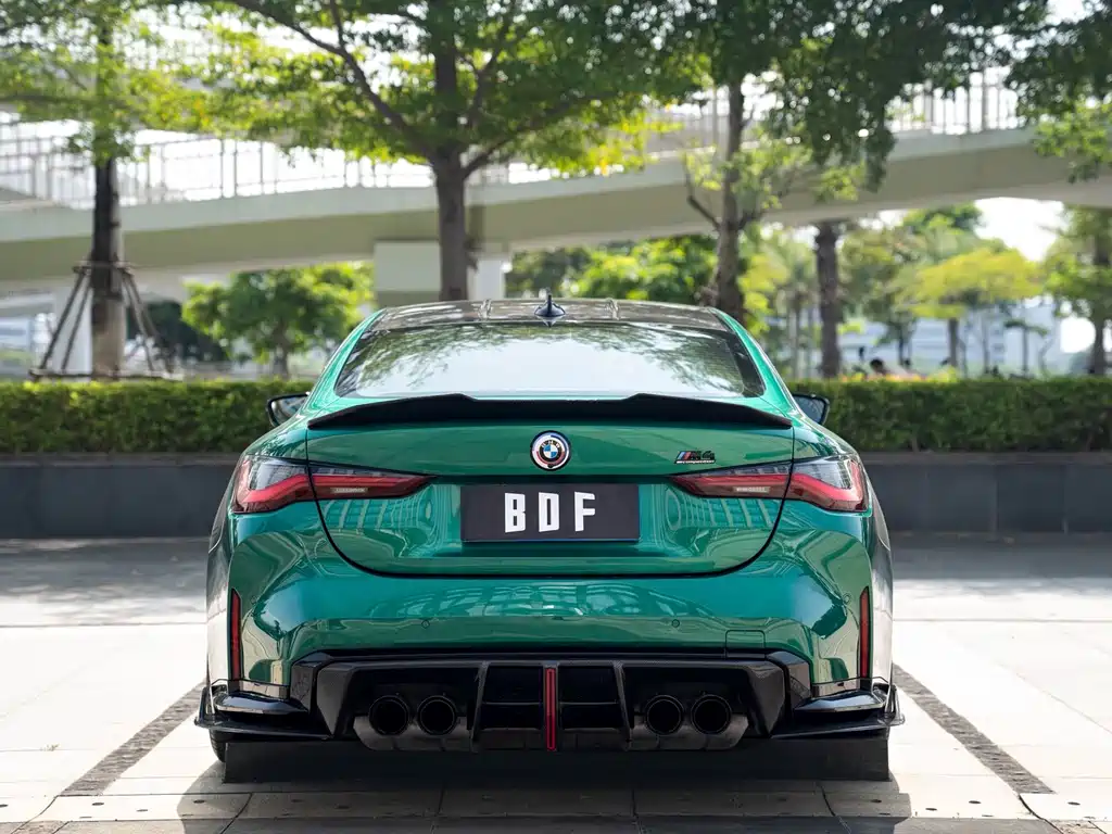 BMW M4 — миниатюра 5
