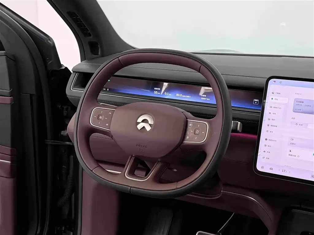 NIO ES8 — миниатюра 9